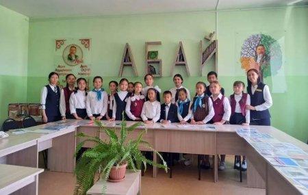 Ғұлама ғалым Мұхтар Әуезовтің туғанына 125 жыл толуына орай « Асқар тау алыстаған сайын айқын көрінеді»атты әдеби кеш ұйымдастырды.