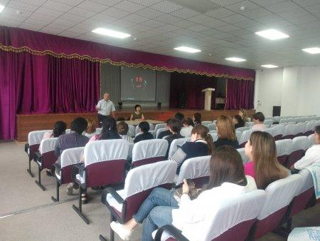 Ата-аналар жиналысы